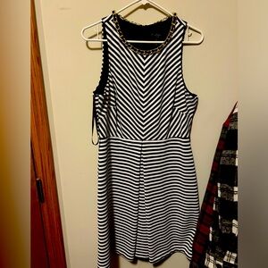 Jessica Simpson Dress